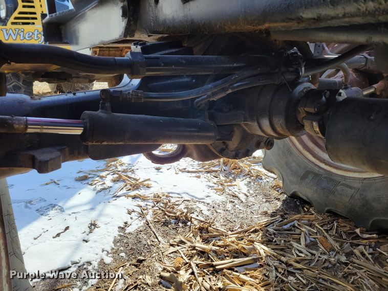 image for item DM8227 1998 Case IH 8940  MFWD tractor