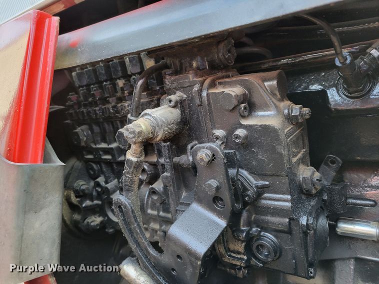 image for item DM8227 1998 Case IH 8940  MFWD tractor