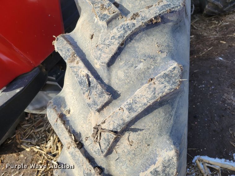 image for item DM8227 1998 Case IH 8940  MFWD tractor