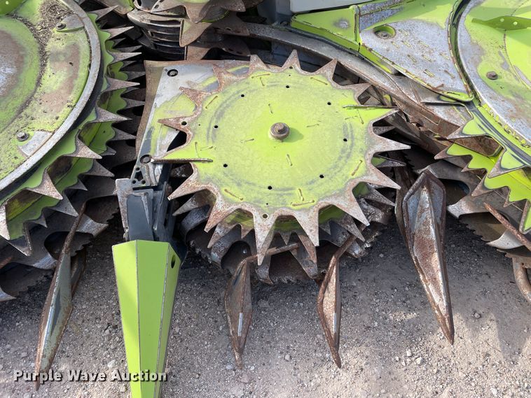 image for item DN4556 2016 Claas Orbis 750  rotary forage head