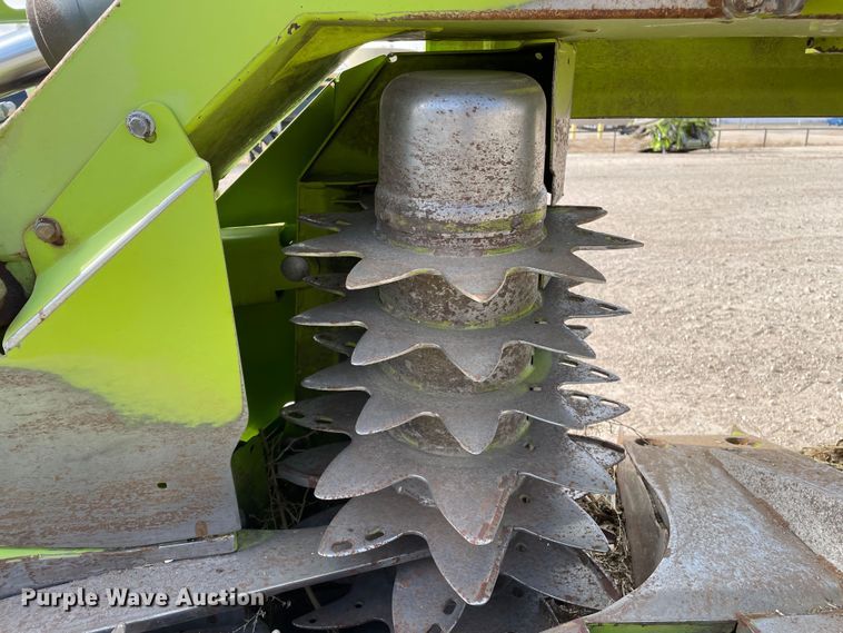 image for item DN4556 2016 Claas Orbis 750  rotary forage head