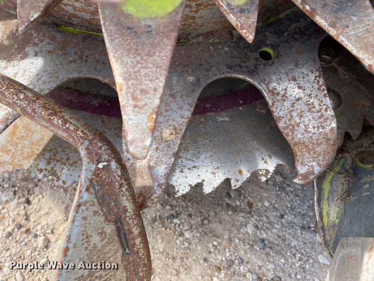 image for item DN4556 2016 Claas Orbis 750  rotary forage head