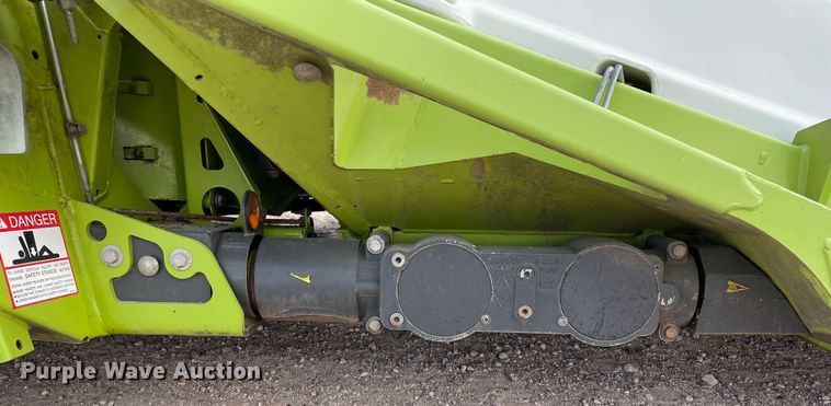 image for item DN4556 2016 Claas Orbis 750  rotary forage head