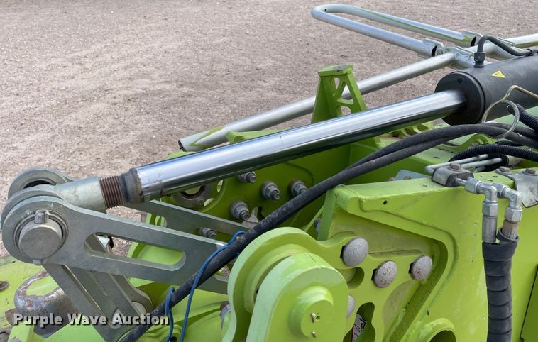 image for item DN4556 2016 Claas Orbis 750  rotary forage head