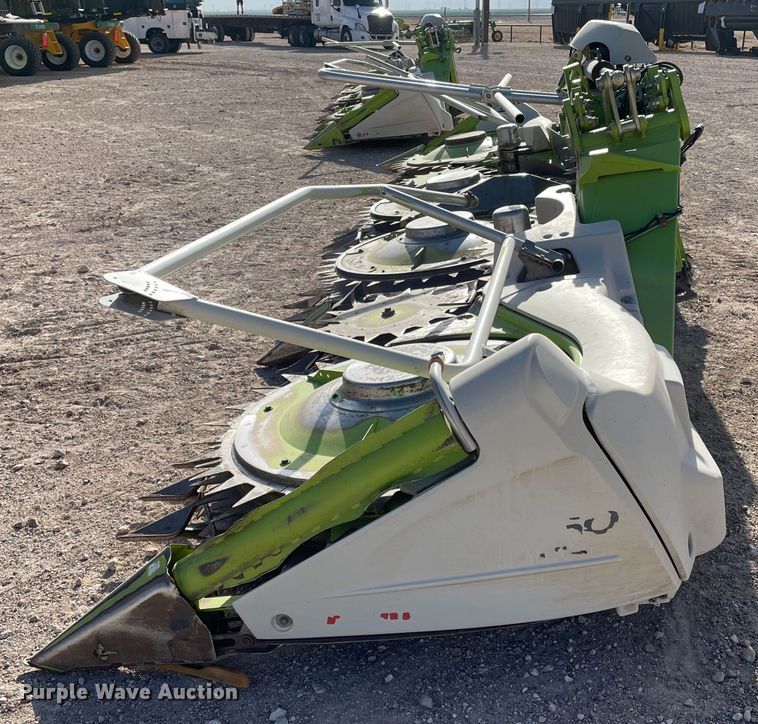 image for item DN4557 2017 Claas Orbis 750  rotary forage head