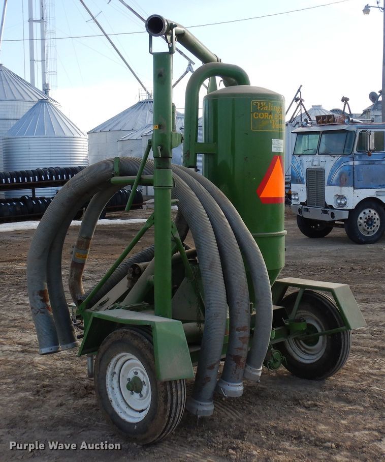 image for item DN6283 Walinga  grain vacuum