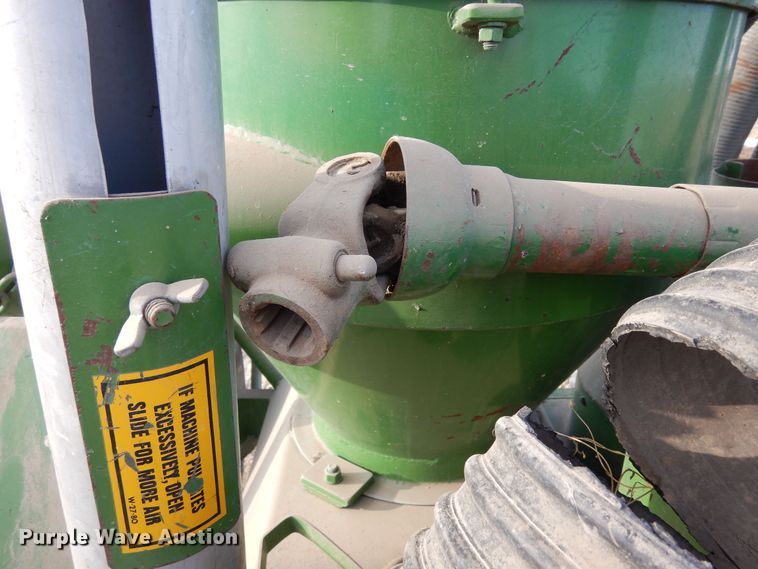 image for item DN6283 Walinga  grain vacuum