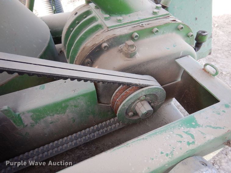 image for item DN6283 Walinga  grain vacuum