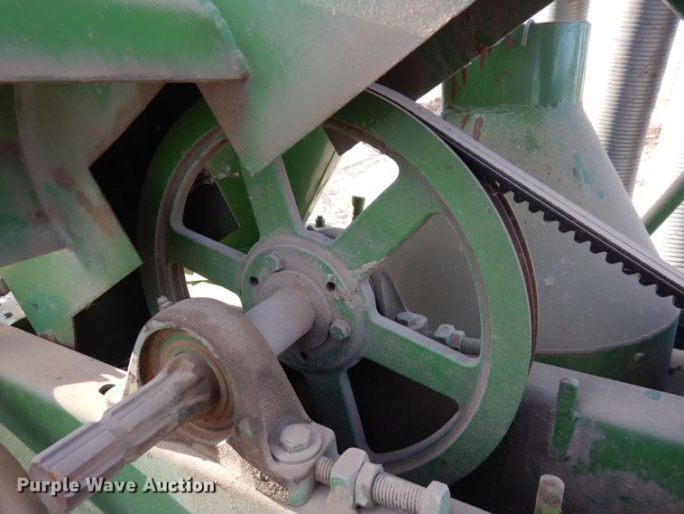 image for item DN6283 Walinga  grain vacuum