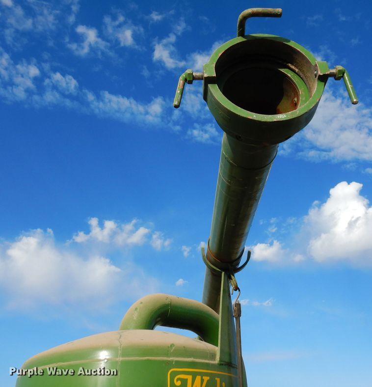 image for item DN6283 Walinga  grain vacuum