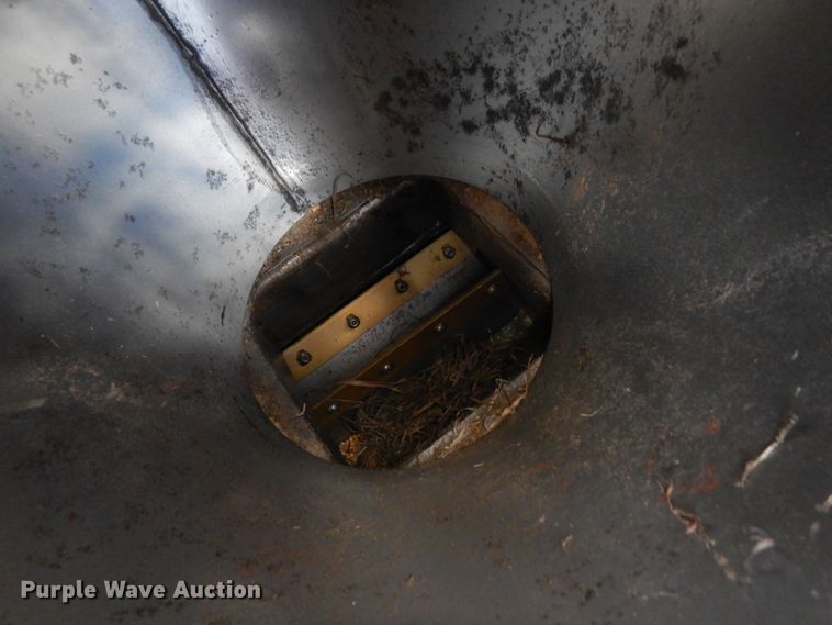 image for item DN6283 Walinga  grain vacuum