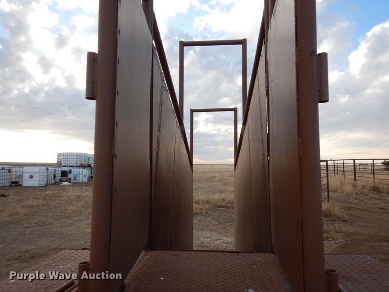 image for item DN6286 Shop built  livestock loading chute