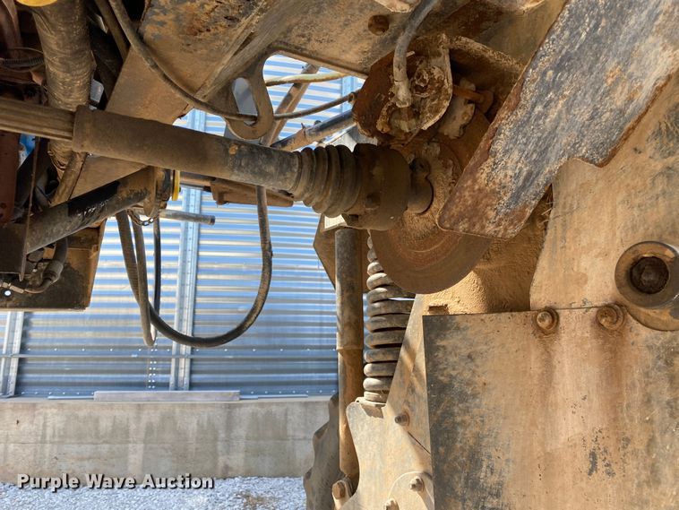 image for item DN8234 Melroe 230  sprayer