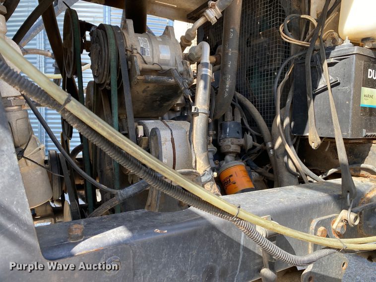 image for item DN8234 Melroe 230  sprayer