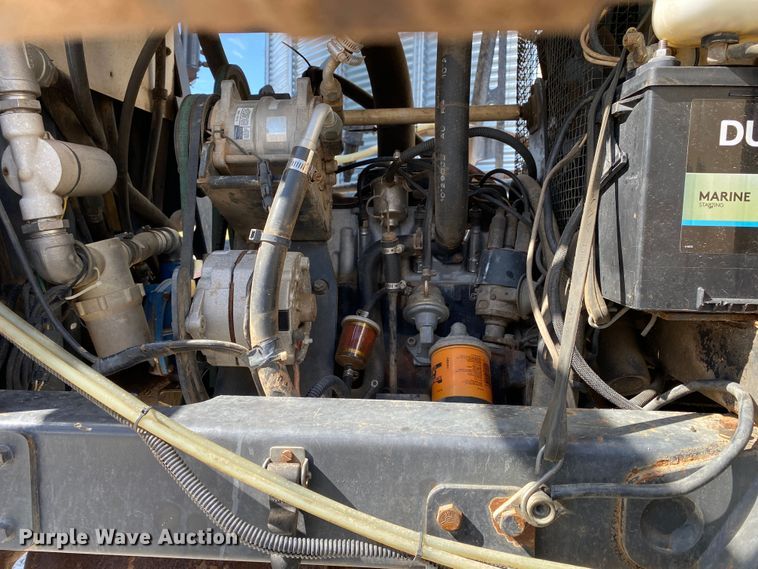 image for item DN8234 Melroe 230  sprayer