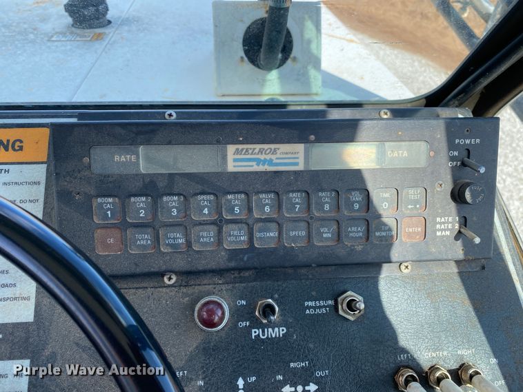 image for item DN8234 Melroe 230  sprayer