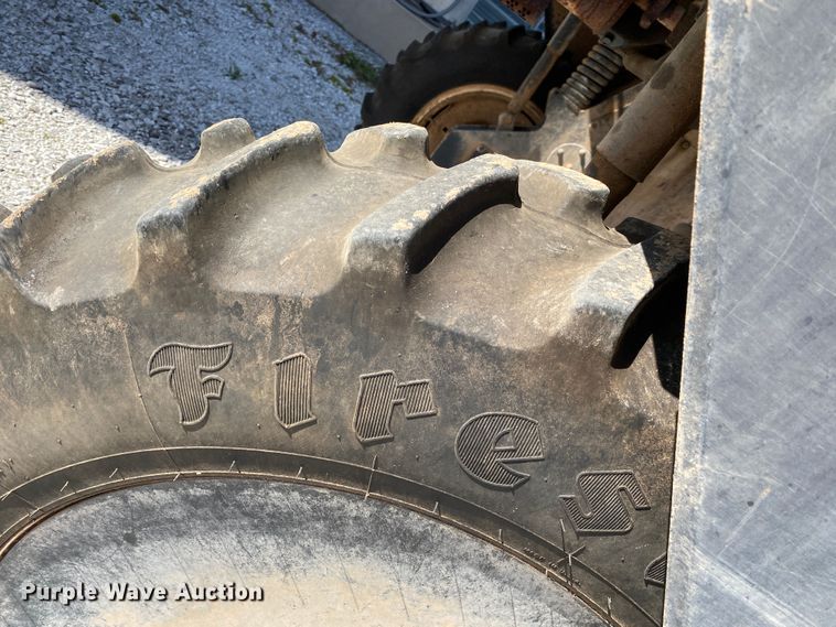 image for item DN8234 Melroe 230  sprayer