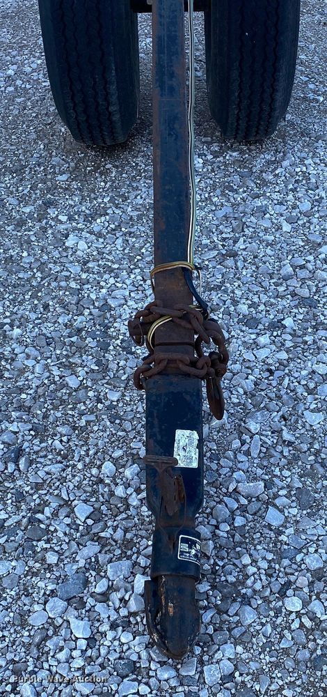 image for item DN8235 Hiebert & Sons 3130  header trailer