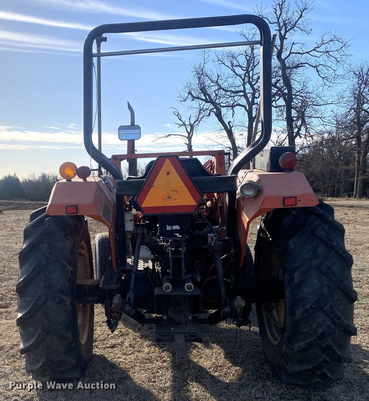 image for item DN8238 1984 Allis Chalmers 6140  tractor