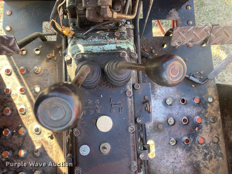 image for item DN8238 1984 Allis Chalmers 6140  tractor