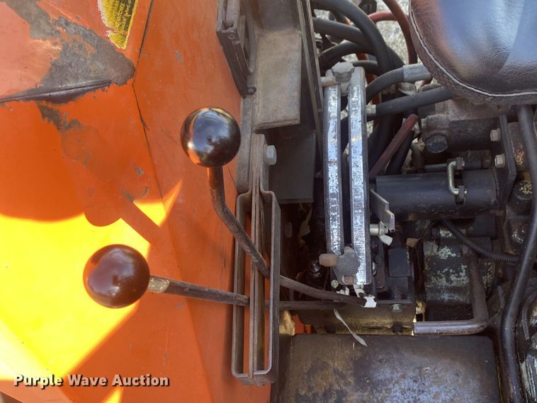 image for item DN8238 1984 Allis Chalmers 6140  tractor