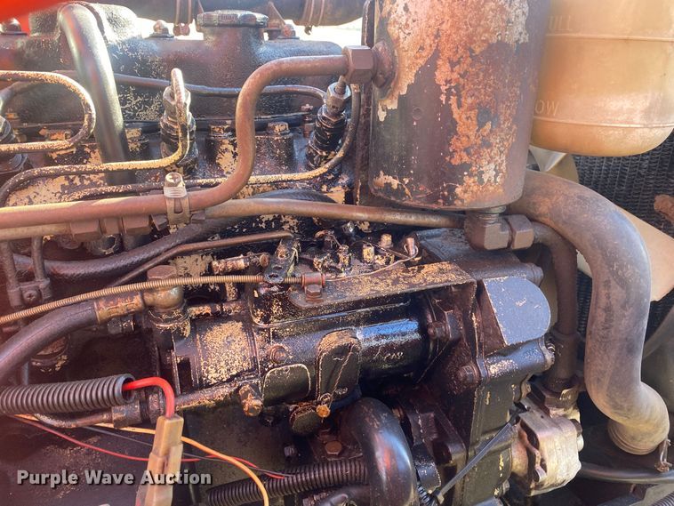 image for item DN8238 1984 Allis Chalmers 6140  tractor