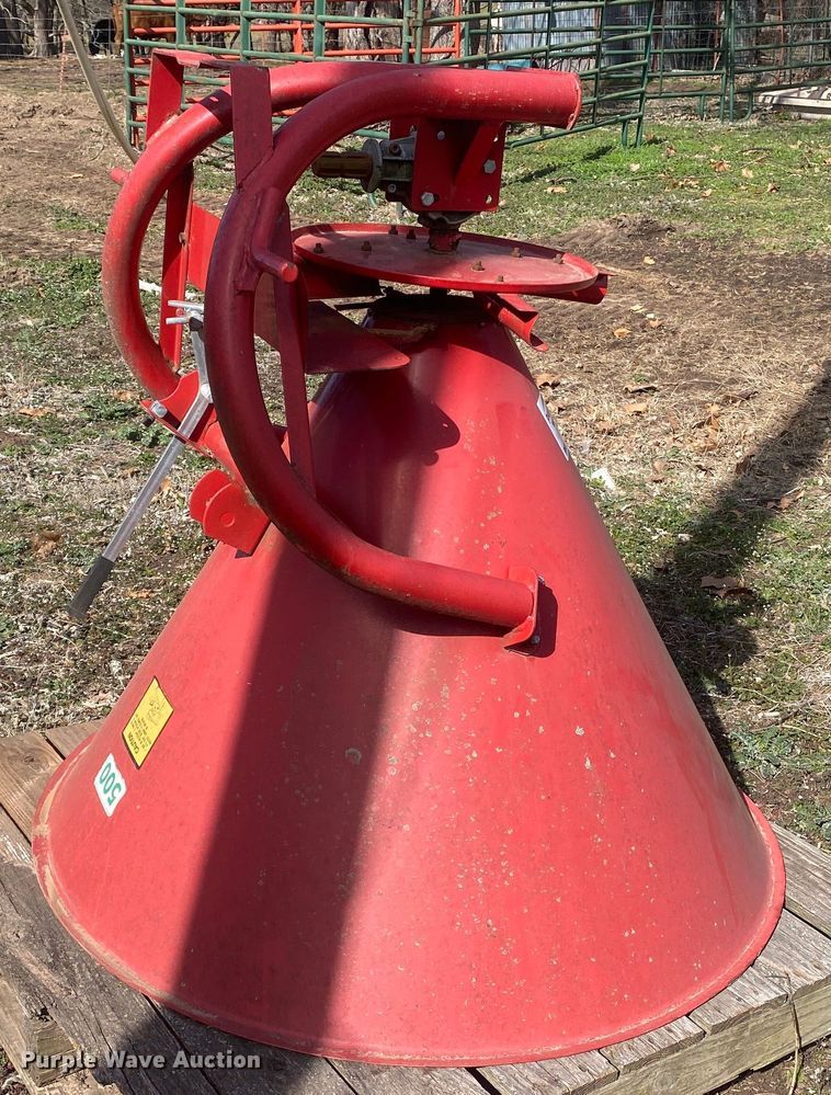 image for item DN8239 Spreader