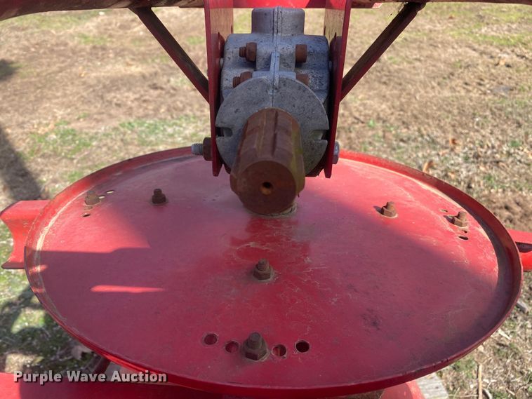 image for item DN8239 Spreader