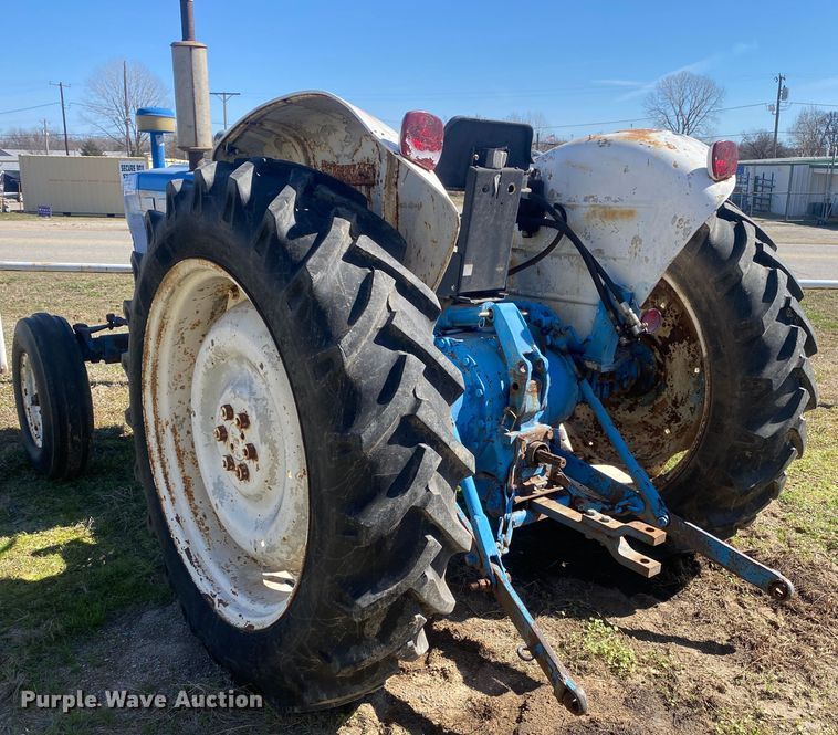 image for item DN8247 Ford Major  tractor