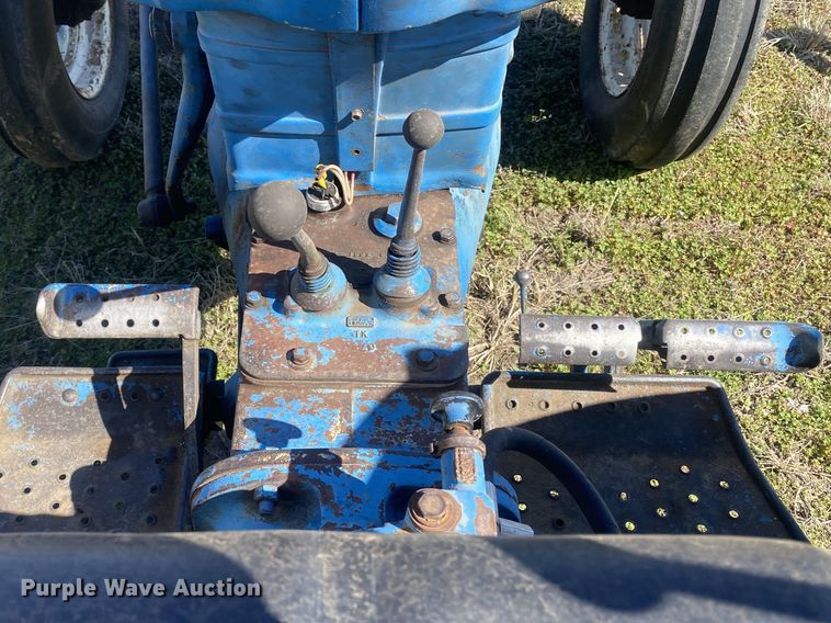 image for item DN8247 Ford Major  tractor