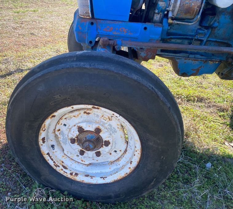 image for item DN8247 Ford Major  tractor