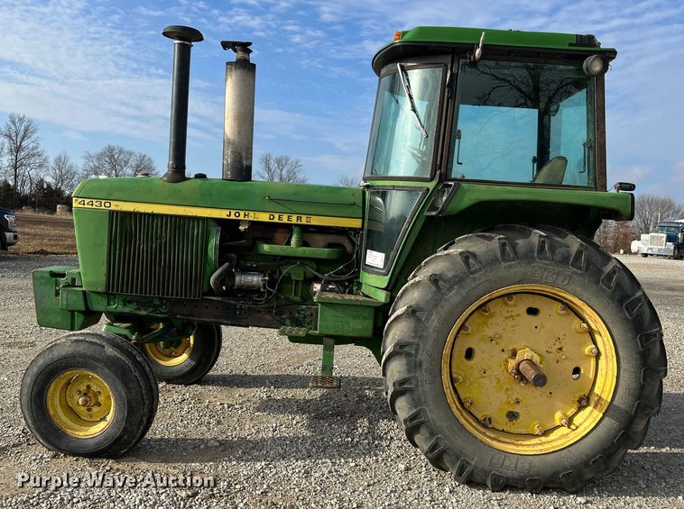 image for item DO2177 1977 John Deere 4430  tractor