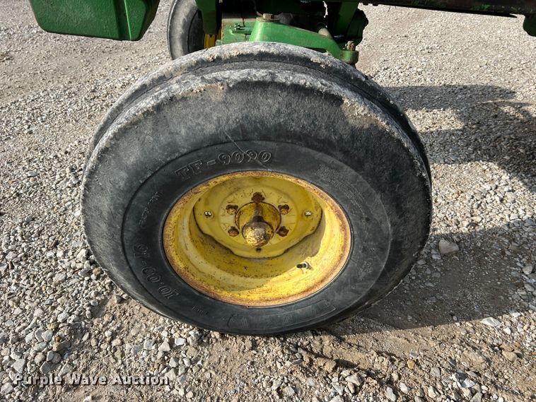 image for item DO2177 1977 John Deere 4430  tractor