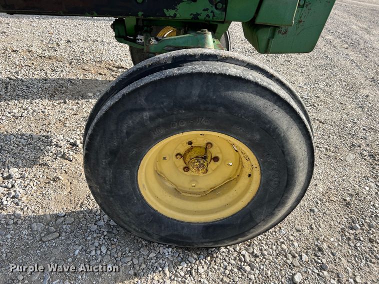 image for item DO2177 1977 John Deere 4430  tractor