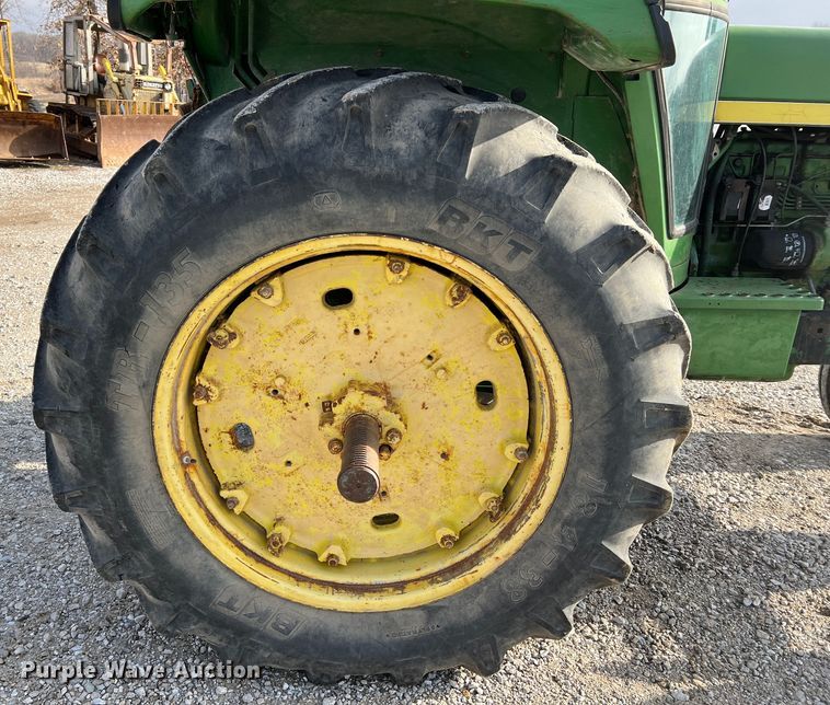 image for item DO2177 1977 John Deere 4430  tractor