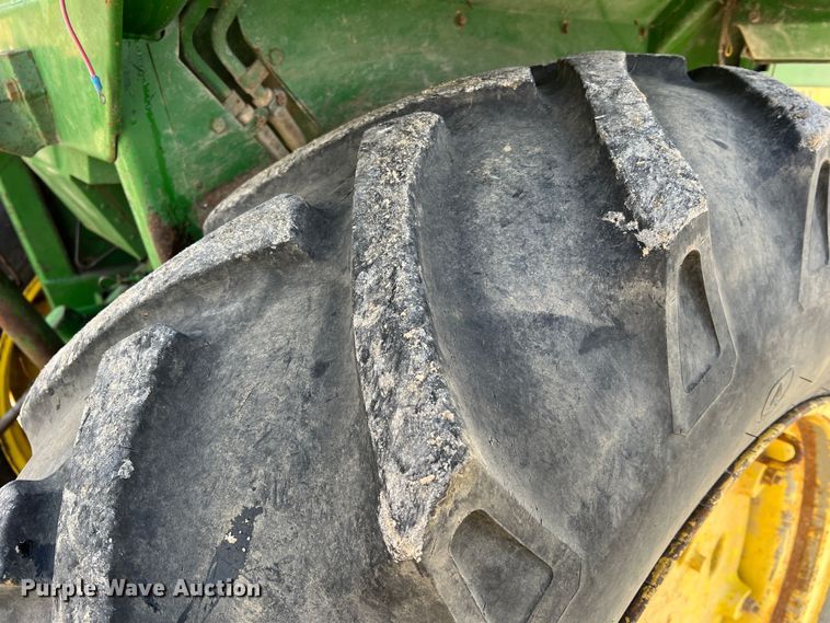 image for item DO2177 1977 John Deere 4430  tractor