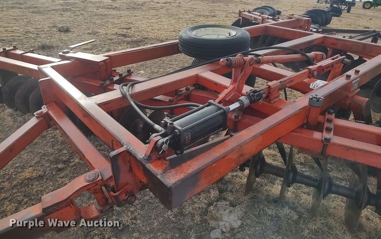 image for item DO3709 Miller  off-set disk