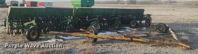 image for item DO3756 John Deere LZ-B  hoe grain drill