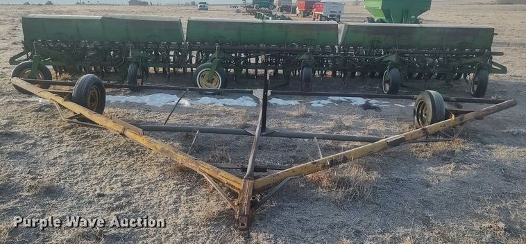 image for item DO3756 John Deere LZ-B  hoe grain drill