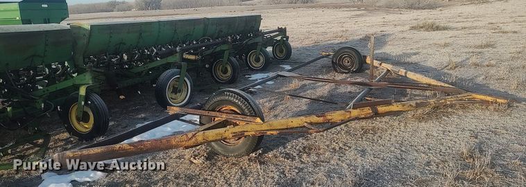 image for item DO3756 John Deere LZ-B  hoe grain drill