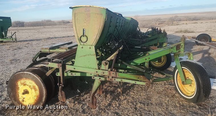 image for item DO3756 John Deere LZ-B  hoe grain drill