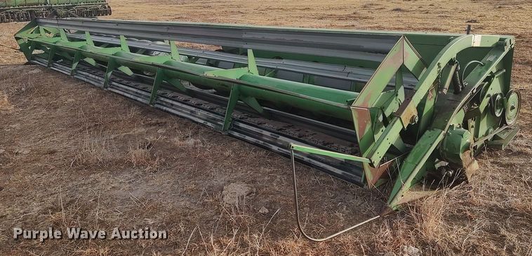 image for item DO3757 John Deere 230  rigid head