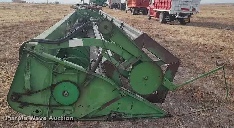 image for item DO3757 John Deere 230  rigid head