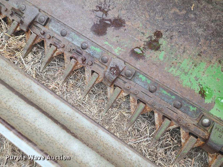 image for item DO3757 John Deere 230  rigid head