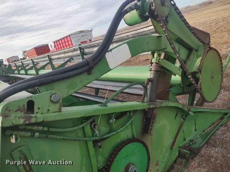 image for item DO3757 John Deere 230  rigid head