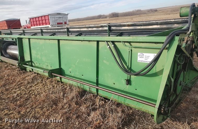 image for item DO3757 John Deere 230  rigid head