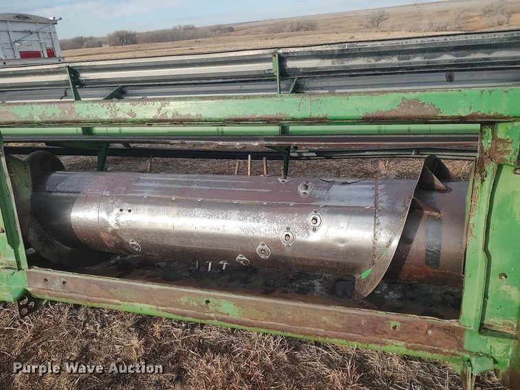 image for item DO3757 John Deere 230  rigid head