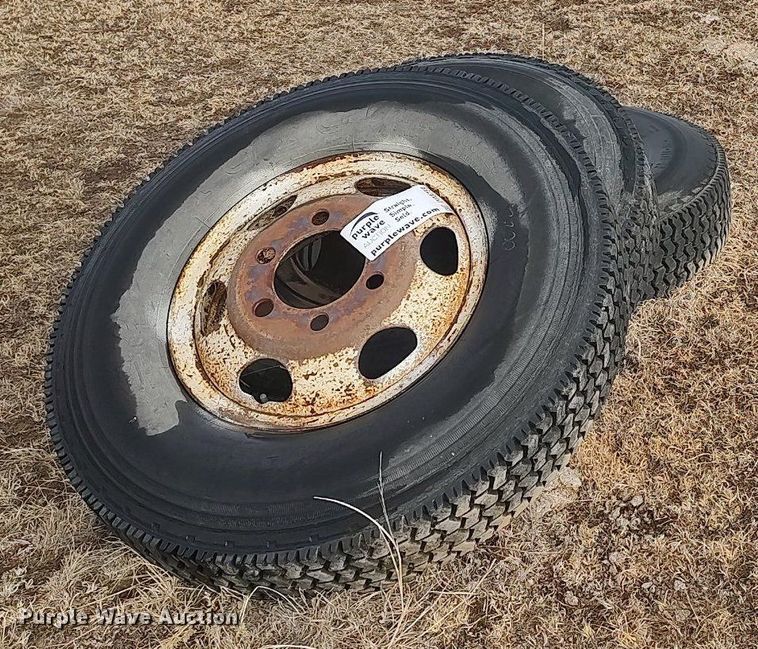 image for item DO3759 (14) tires and wheels