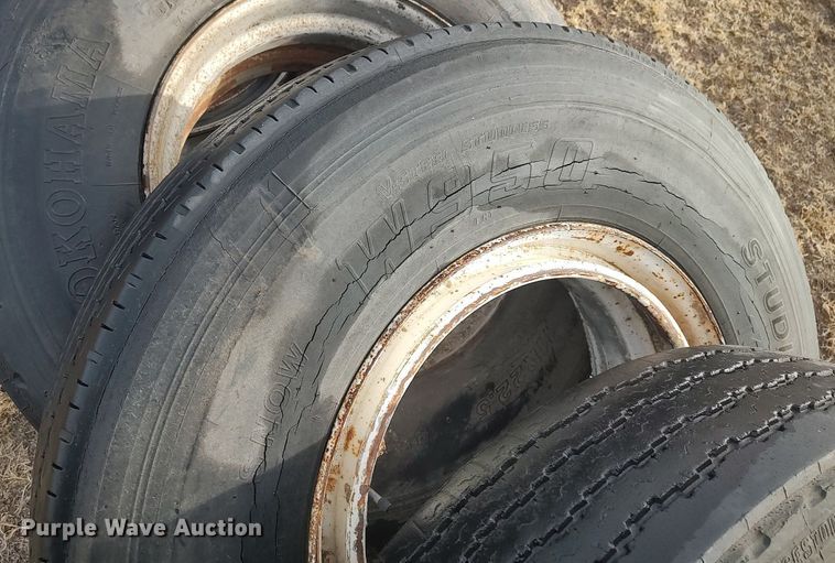 image for item DO3759 (14) tires and wheels
