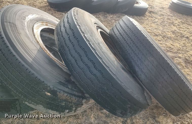 image for item DO3759 (14) tires and wheels